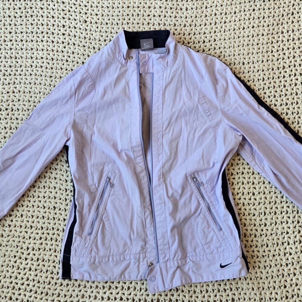Nike Lightweight Zip Up Jacket Lavendar with Dark Blue Stripes Size M